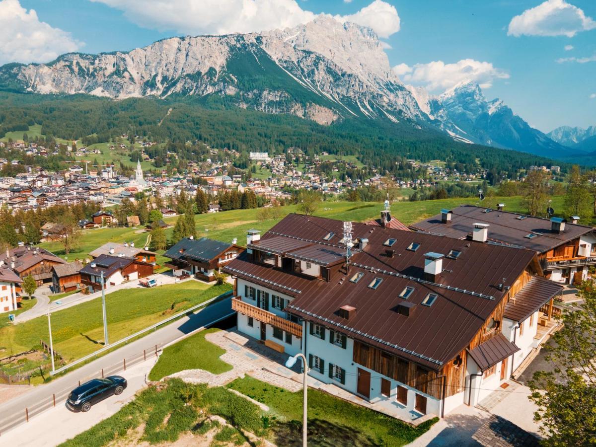 Chalet Socrepes - Dolomiti Skyline Cortina dʼAmpezzo Eksteriør bilde