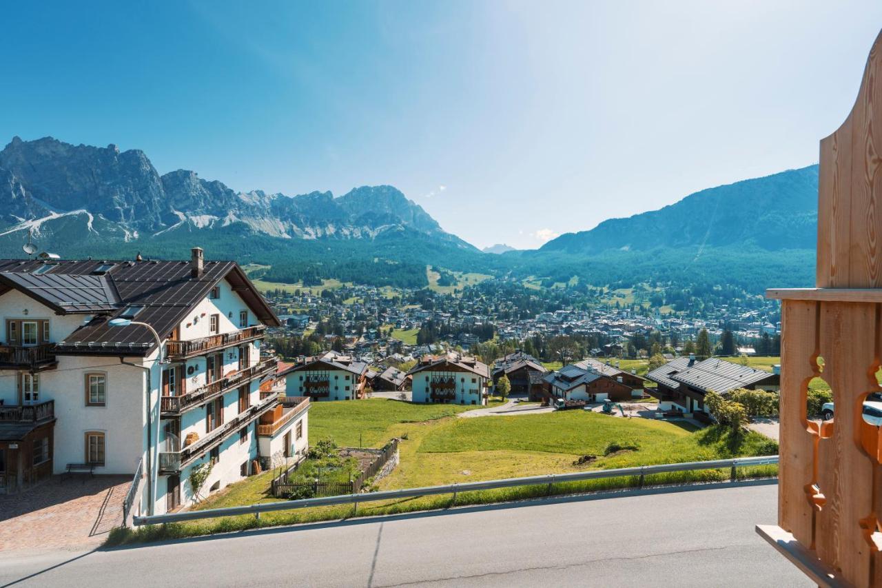 Chalet Socrepes - Dolomiti Skyline Cortina dʼAmpezzo Eksteriør bilde